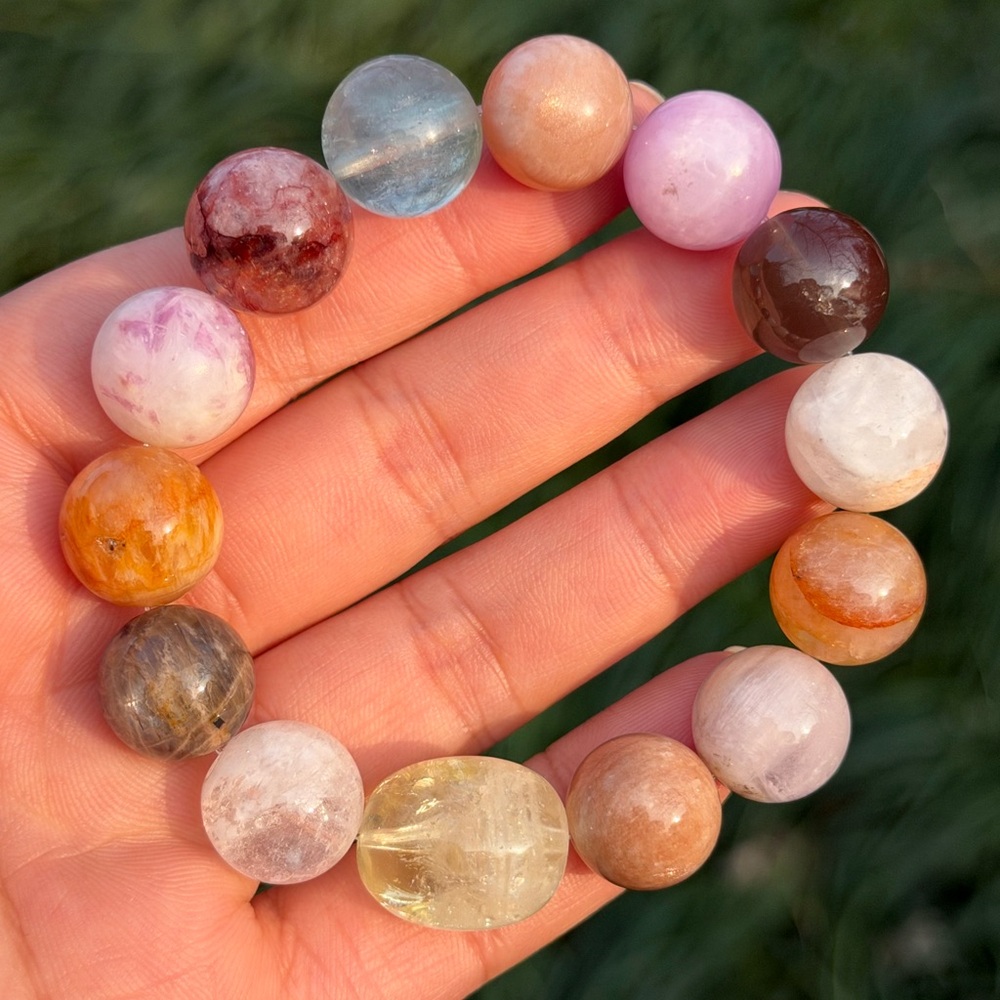 14mm‎ stretchable multi gem stone bracelet 1177